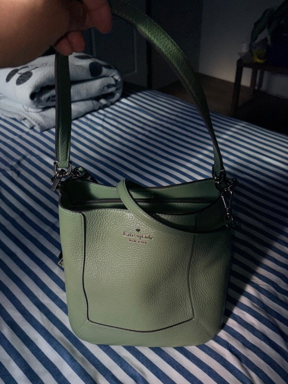 Kate spade bucket purse